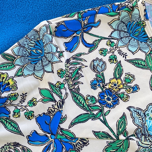 Lands’ End Rash Guard Tee Long Sleeve Size L/P 14-16 NWT - Picture 4 of 11